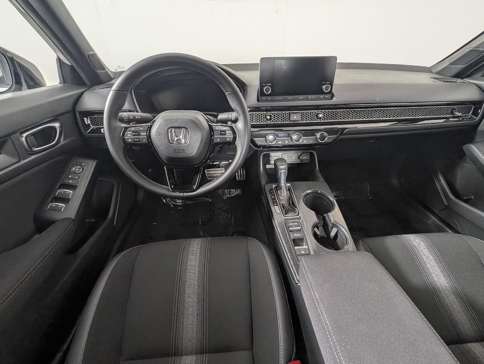 Certified Used 2025 Platinum White Pearl Honda Sport image 20