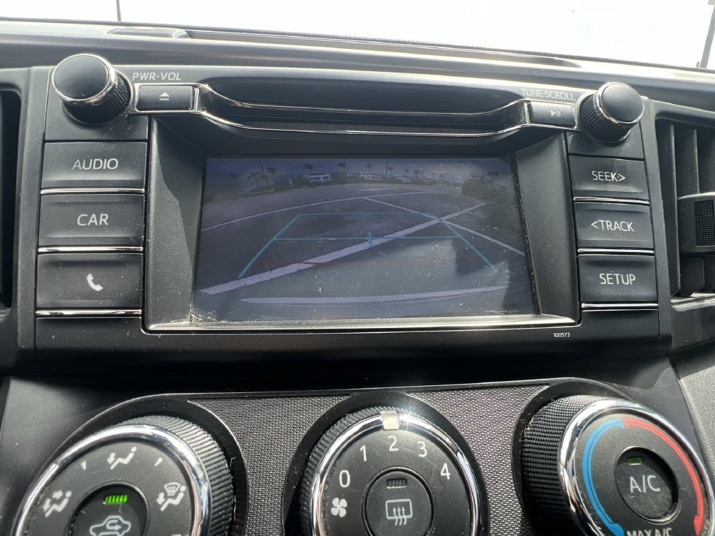 Used 2018 Silver Toyota LE image 14