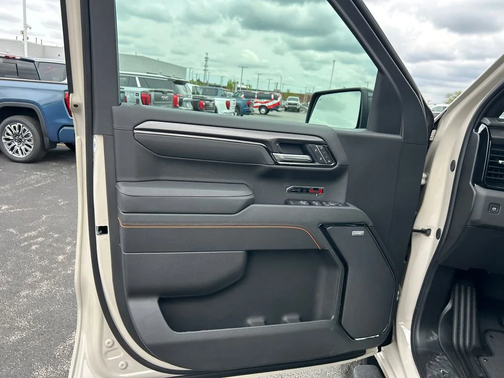 2026 GMC Sierra 1500 AT4 - Photo 17