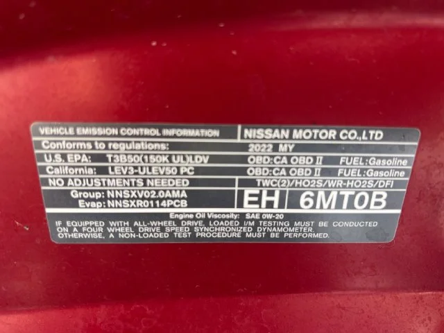 Used 2022 Red Nissan SL image 13