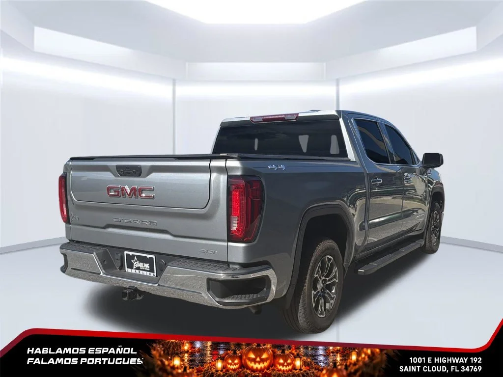 Used 2024 Sterling Metallic GMC SLT image 7