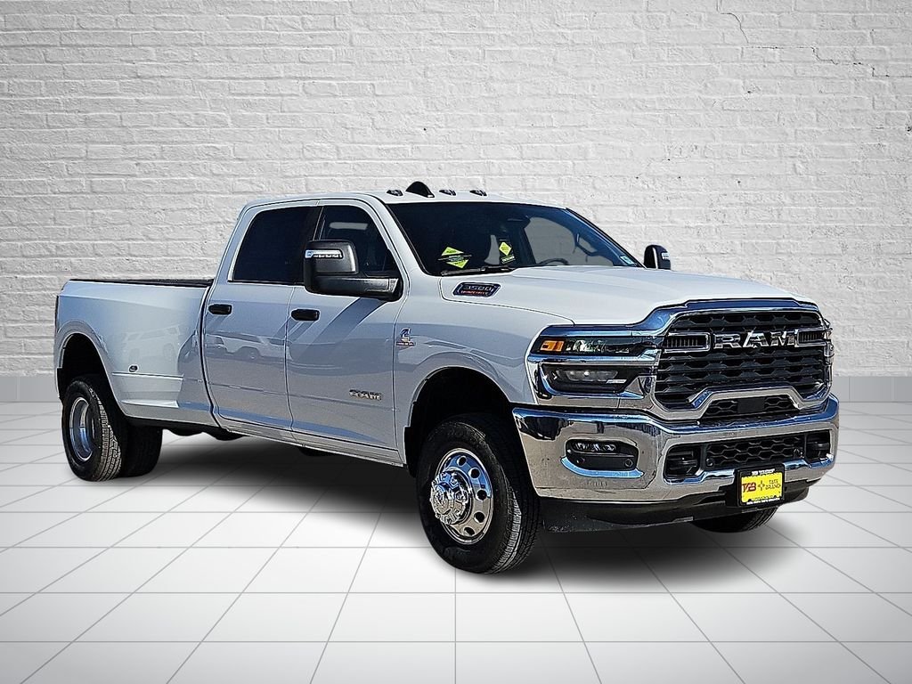 2025 RAM 3500 Big Horn - Photo 6