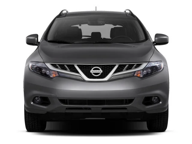 Used 2013 Super Black Clearcoat Nissan LE image 7
