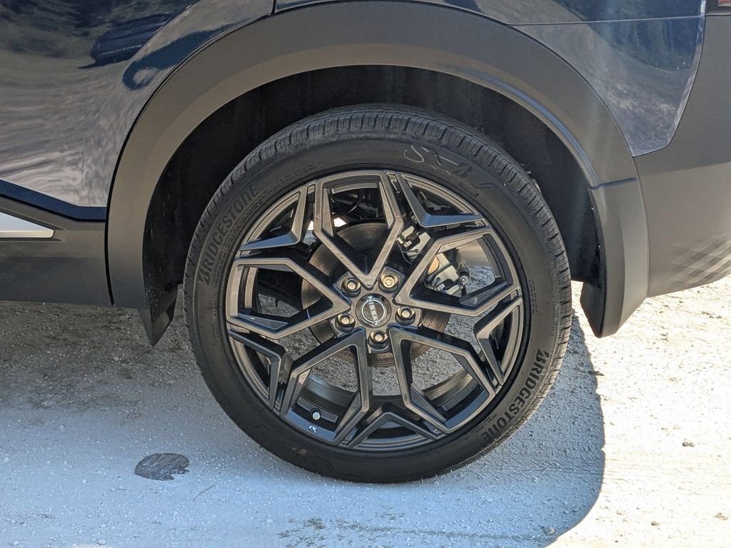 2026 Nissan KICKS SR - Photo 11