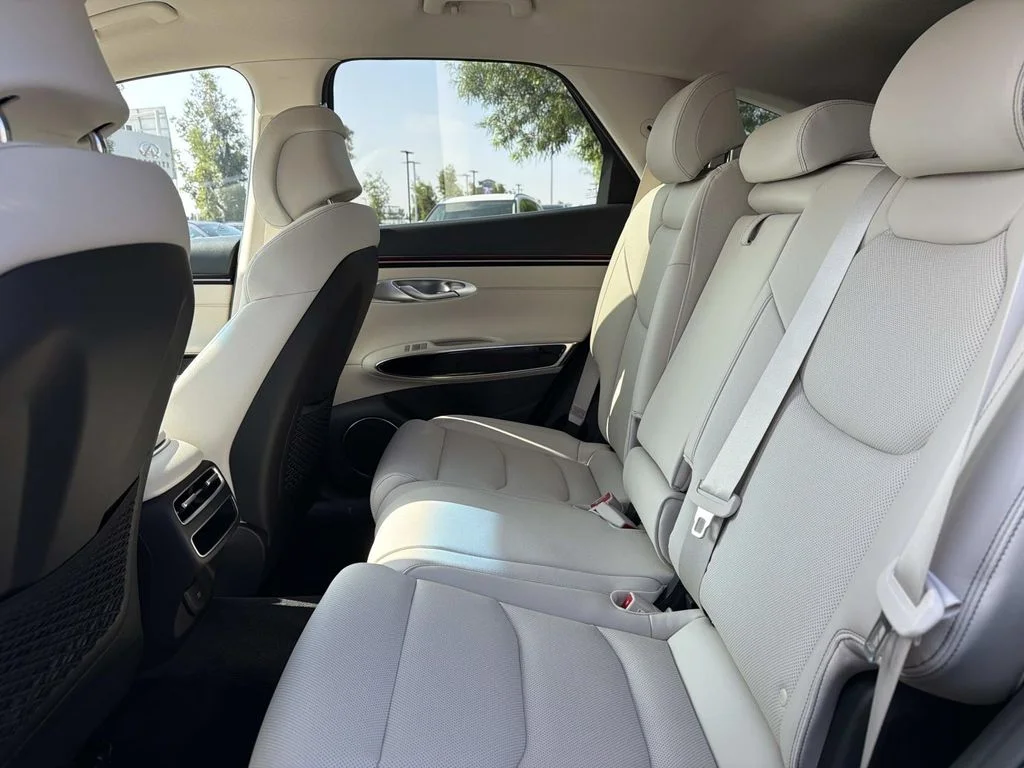 New 2026 Red Genesis 2.5T image 11