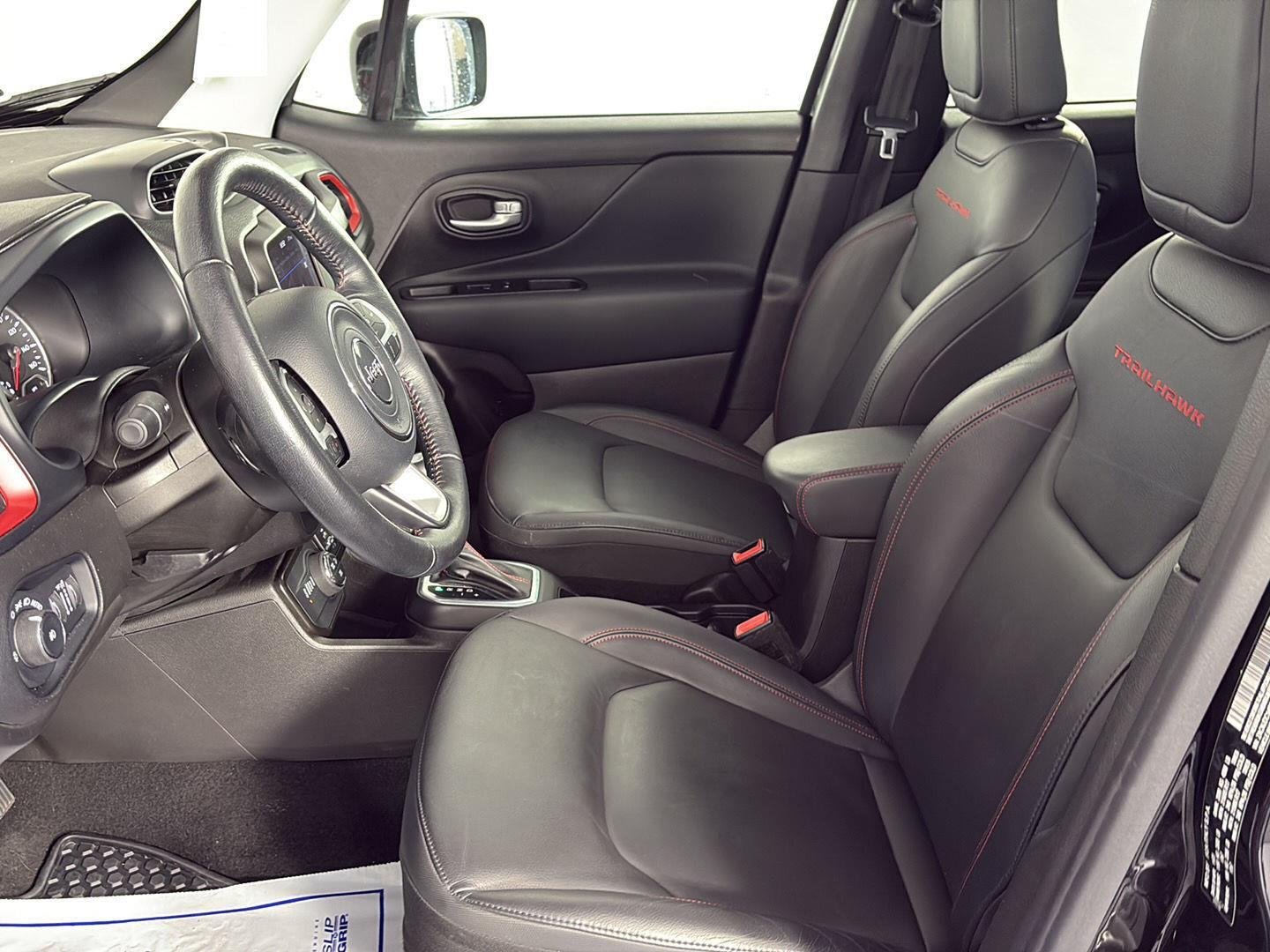 Used 2023 Black Clearcoat Jeep Trailhawk image 25