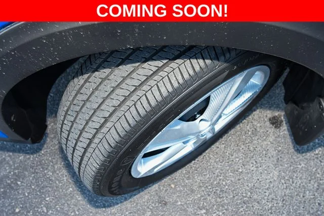 Used 2021 Blue Nissan S image 10