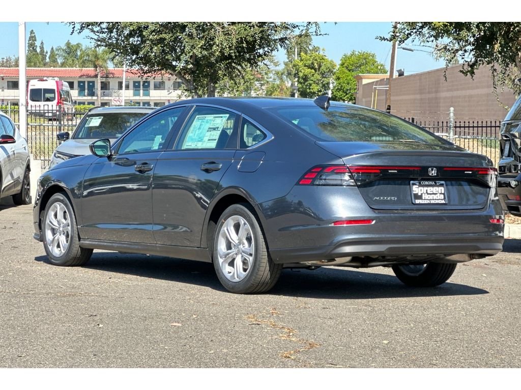 New 2026 Meteorite Gray Metallic Honda LX image 7
