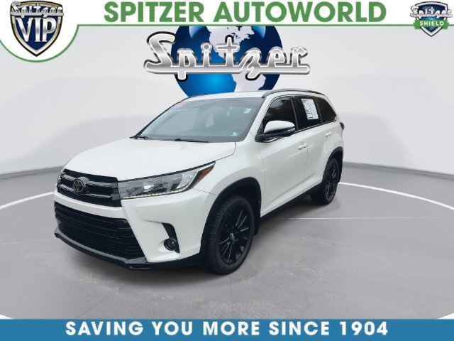 Used 2019 White Toyota SE image 8