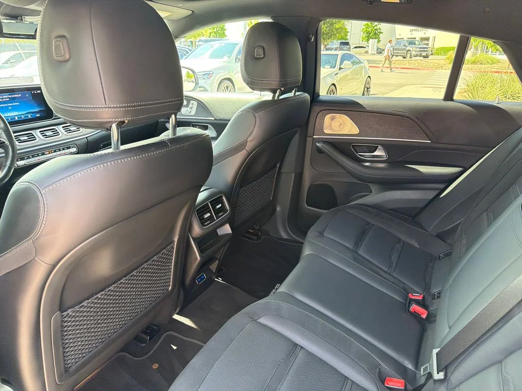 Used 2024  Mercedes-Benz GLE 53 AMG® image 36