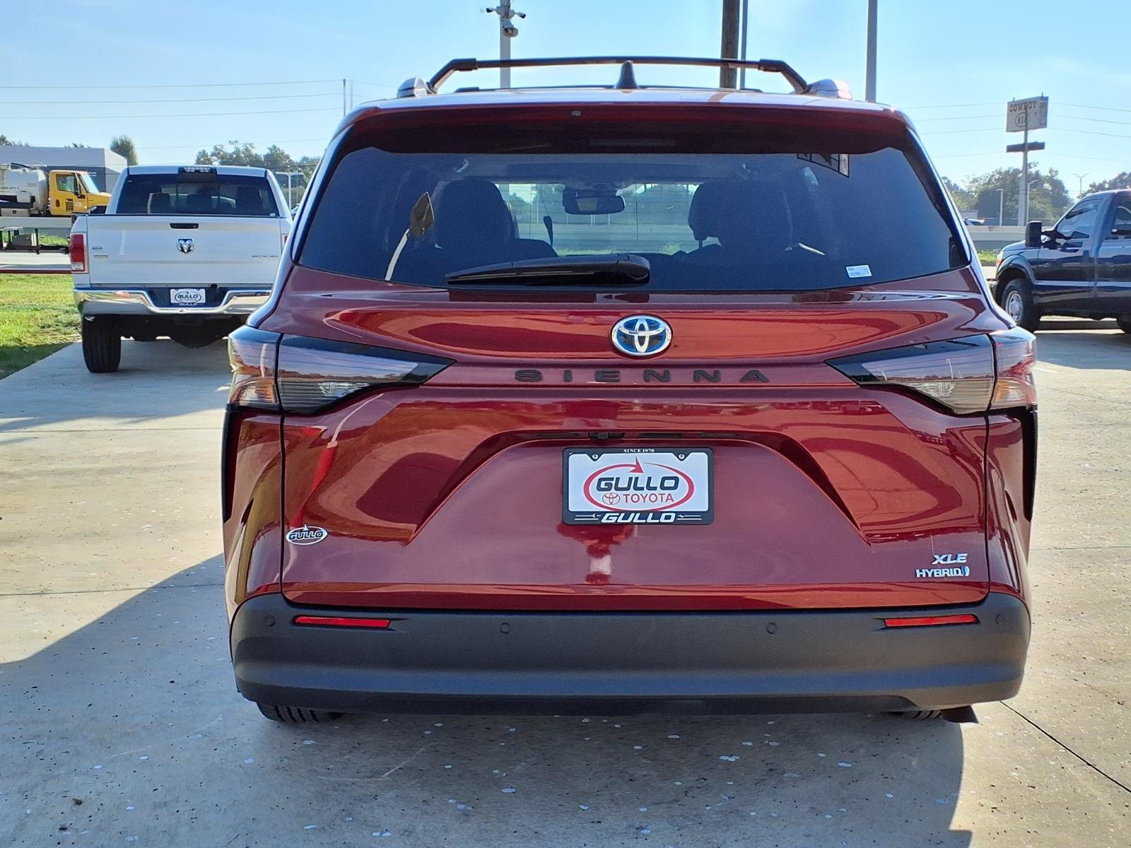 Certified Used 2024 Pearl Toyota XLE image 7
