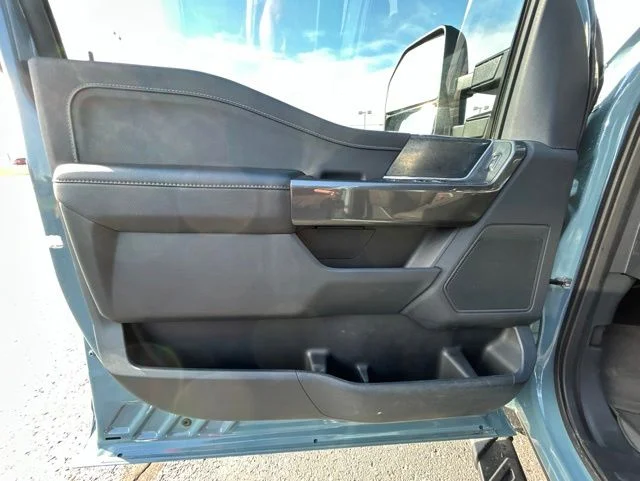 Used 2023 Blue Ford XLT image 27