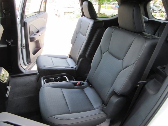 New 2026 Wind Chill Pearl Lexus PREMIUM AWD image 26