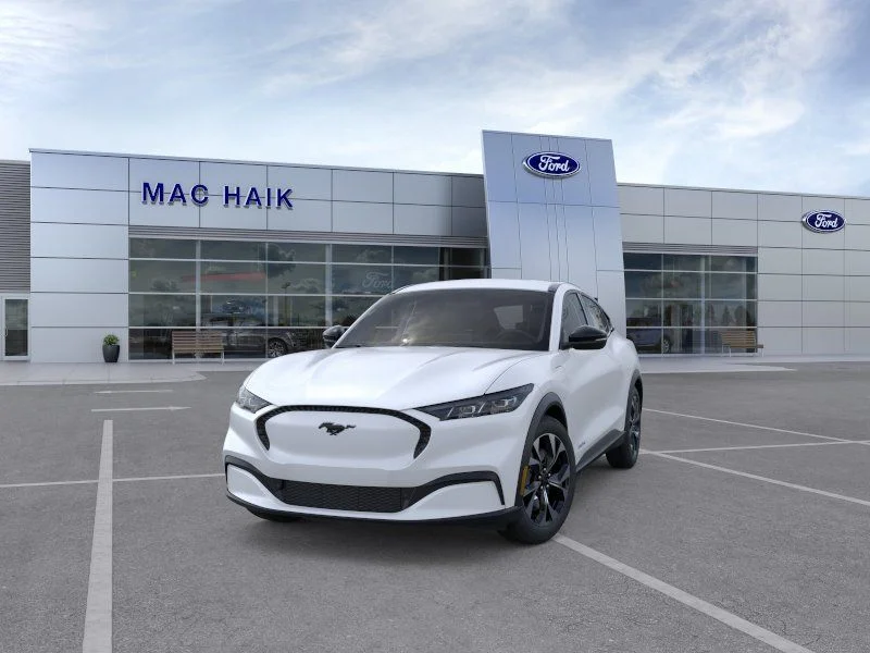 New 2026 Star White Metallic Tri-coat Ford Select image 2