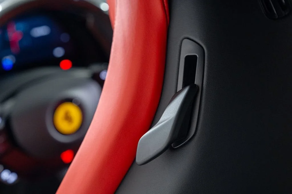 Used 2025 Bianco Artico Ferrari Coupe image 38