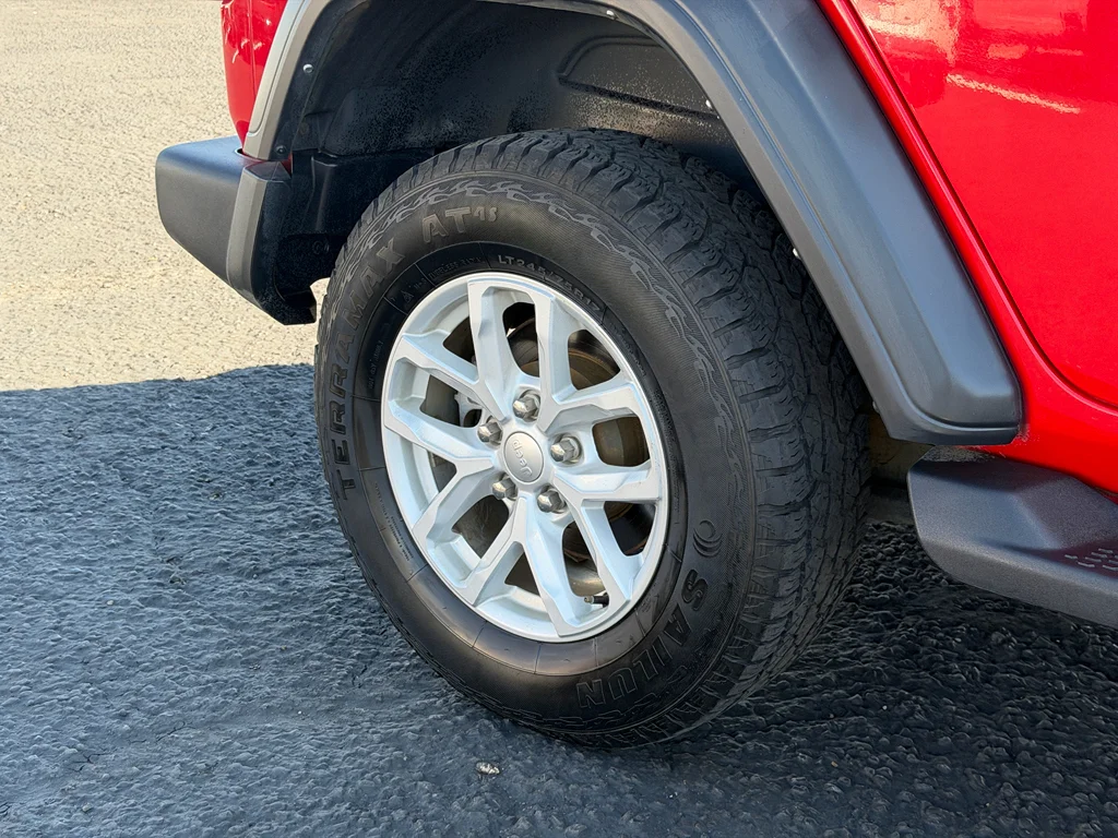 Used 2023 Firecracker Red Clearcoat Jeep Sport S image 5