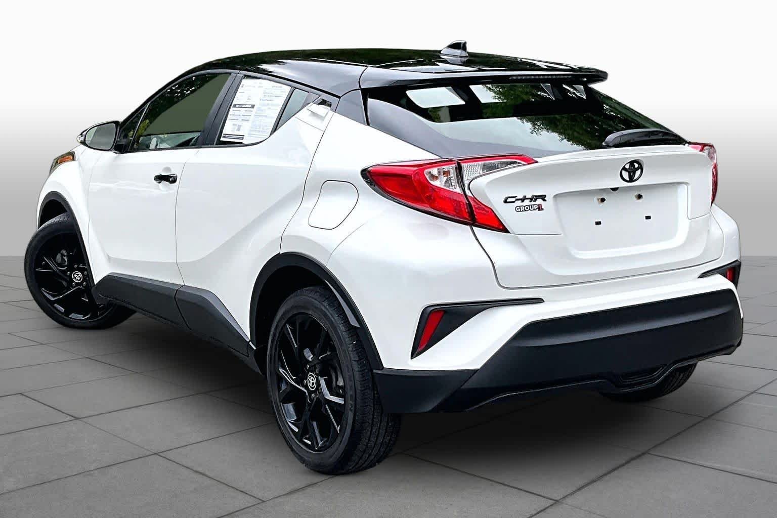Certified Used 2021 Blizzard Pearl w/Black Roof Toyota Nightshade image 12