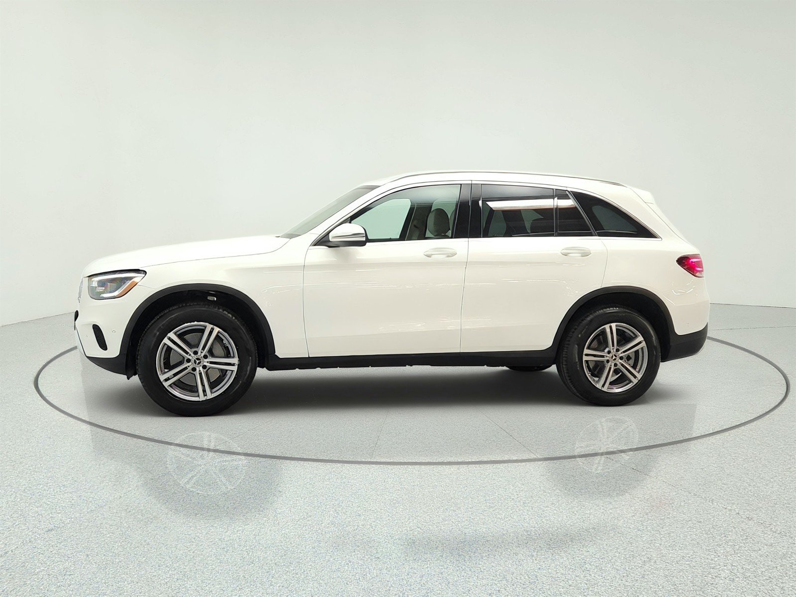 Certified Used 2022 Polar White Mercedes-Benz GLC 300 SUV image 8