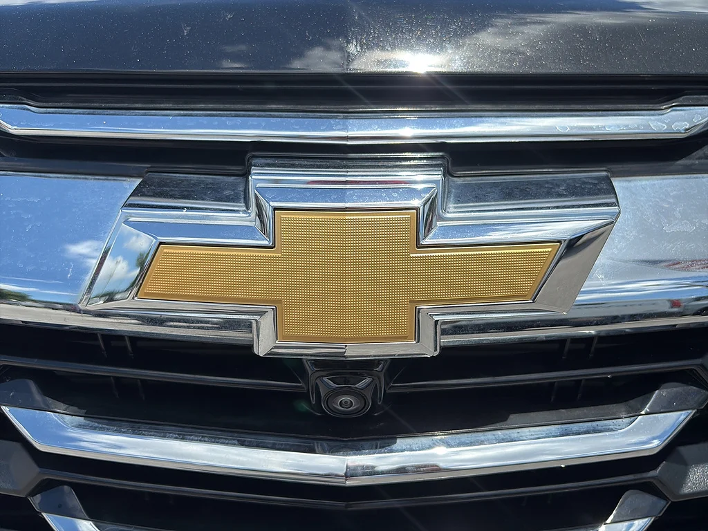 Used 2025 Mosaic Black Metallic Chevrolet  image 11