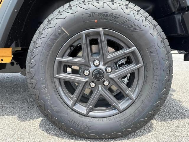 New 2026 Goldilocks Exterior Paint Jeep Sport S image 30