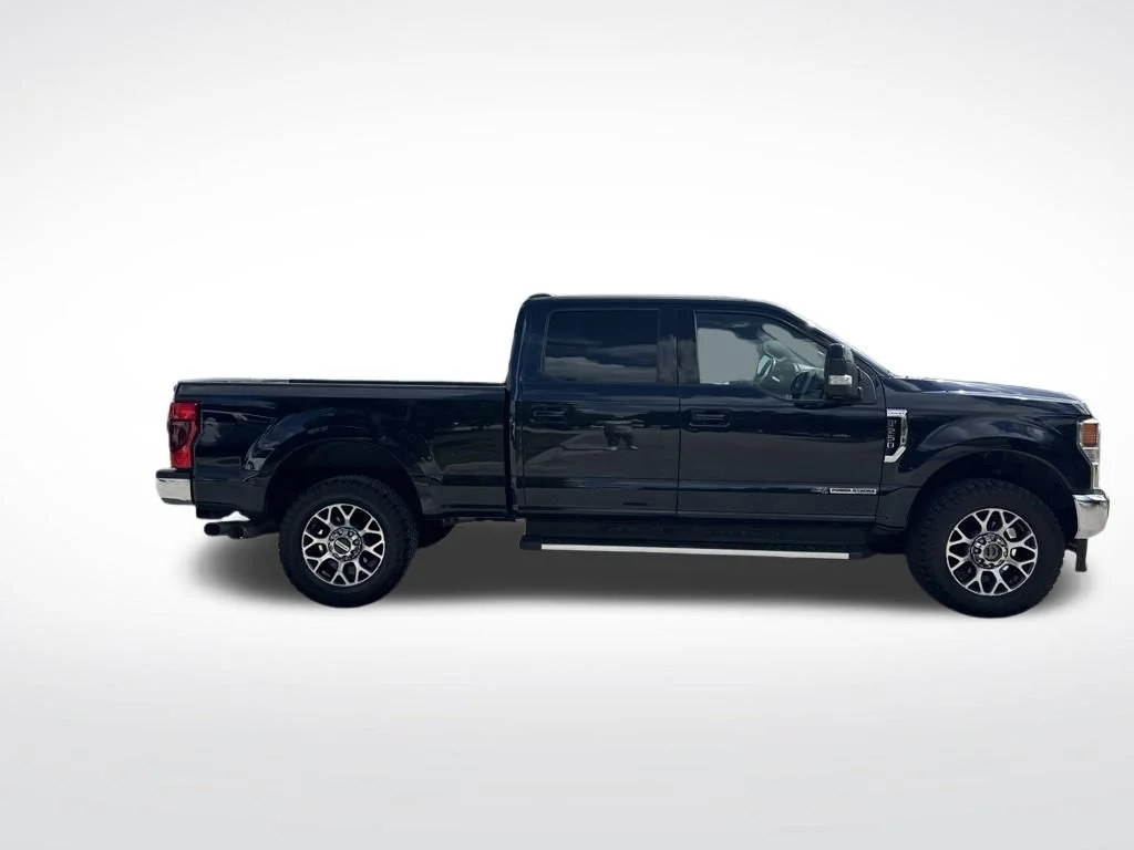 Used 2021 Blue Metallic Ford Lariat image 4