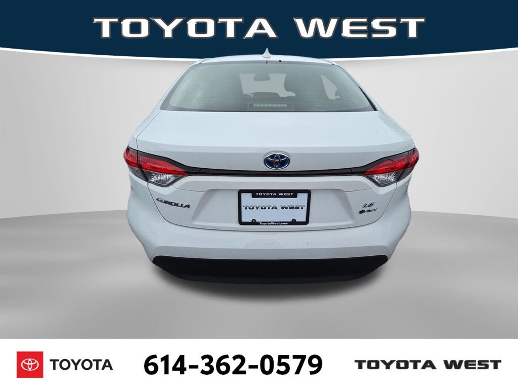 Used 2025 White Toyota LE image 7