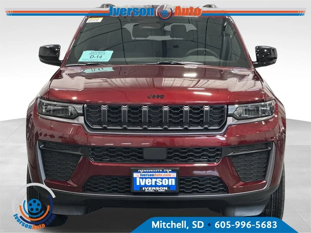 New 2026 Velvet Red Pearl-Coat Exterior Paint Jeep Laredo image 2
