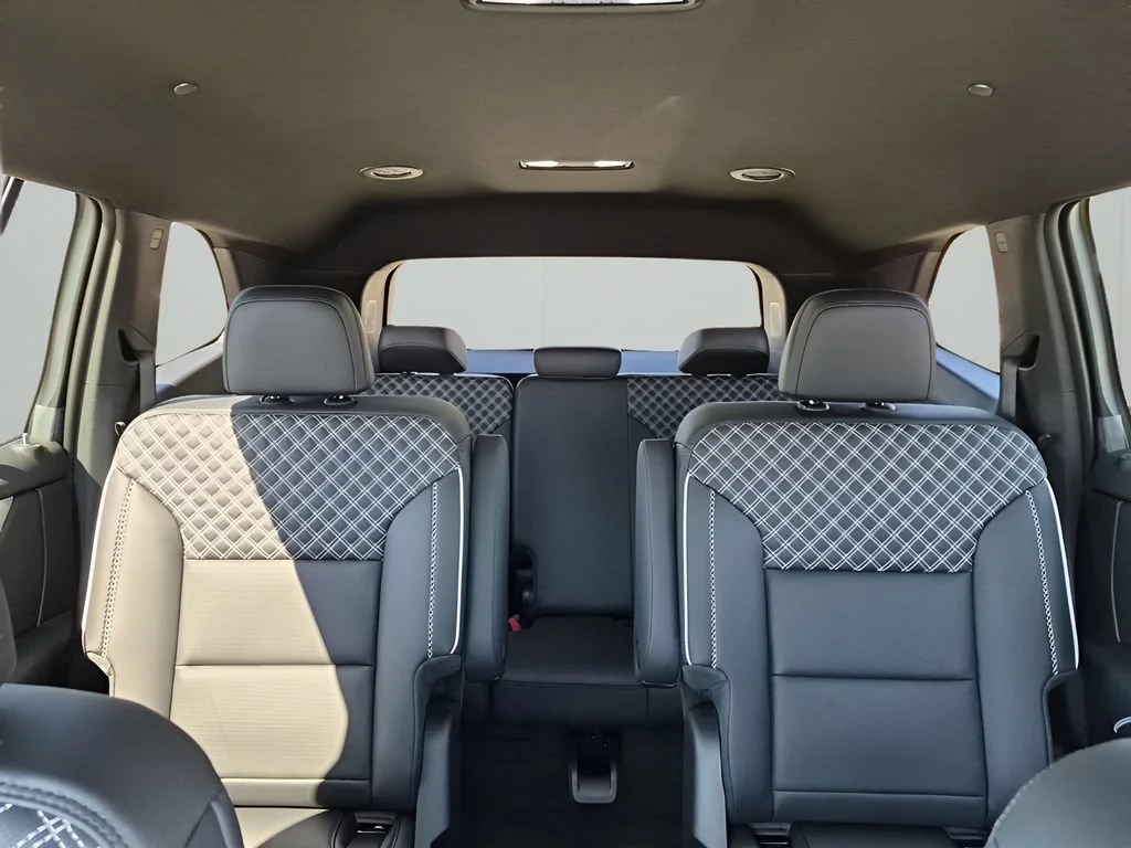 New 2026 Glacier White Tricoat GMC Denali image 42
