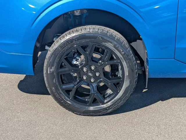 New 2026 Velocity Blue Ford Lobo™ image 10