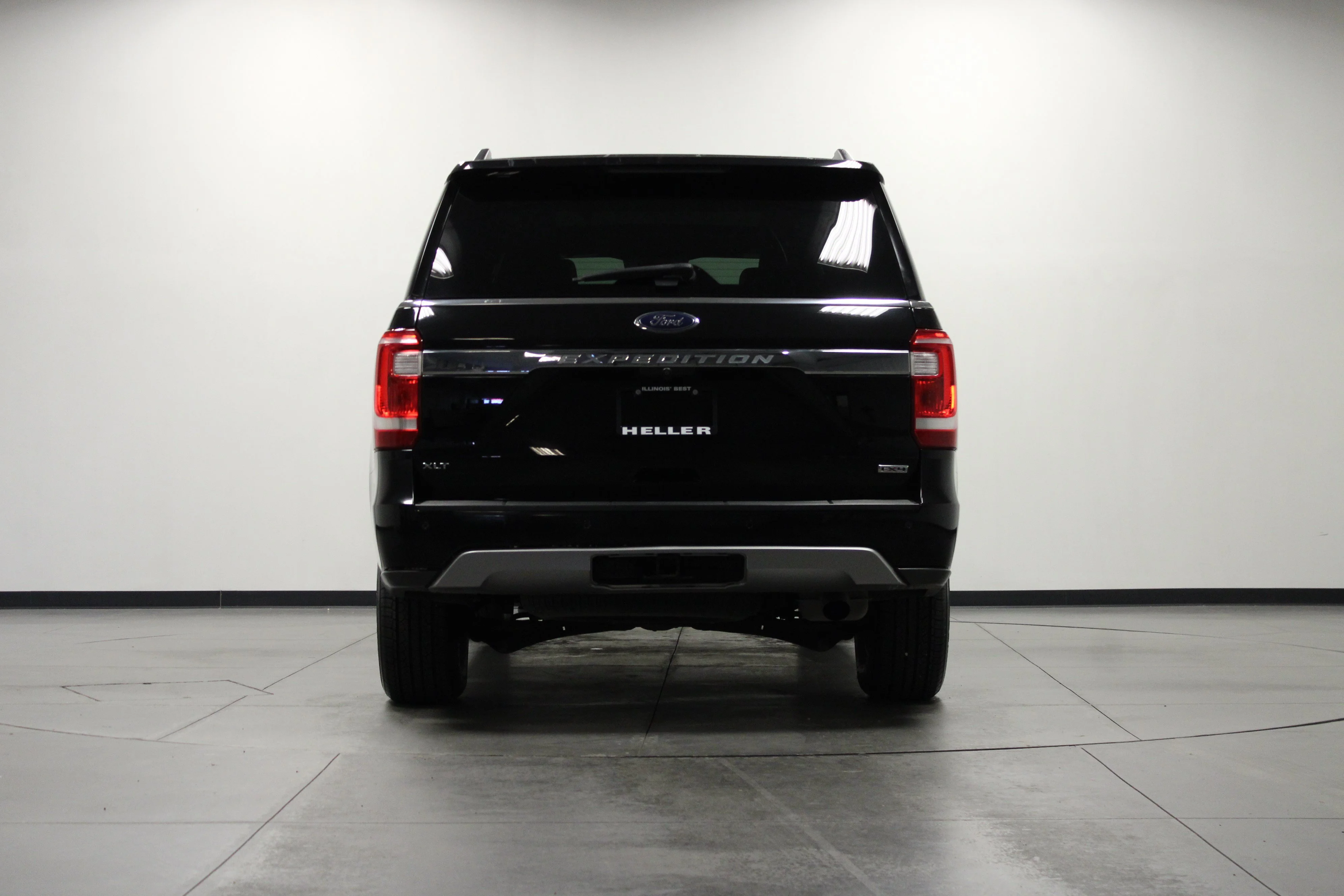 Used 2021 Black Metallic Ford XLT image 5