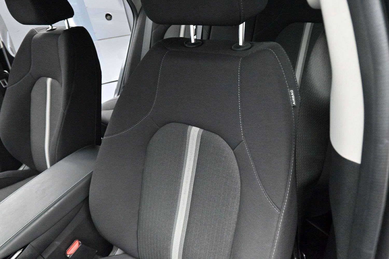 Used 2022 Portofino Gray Hyundai SEL image 14