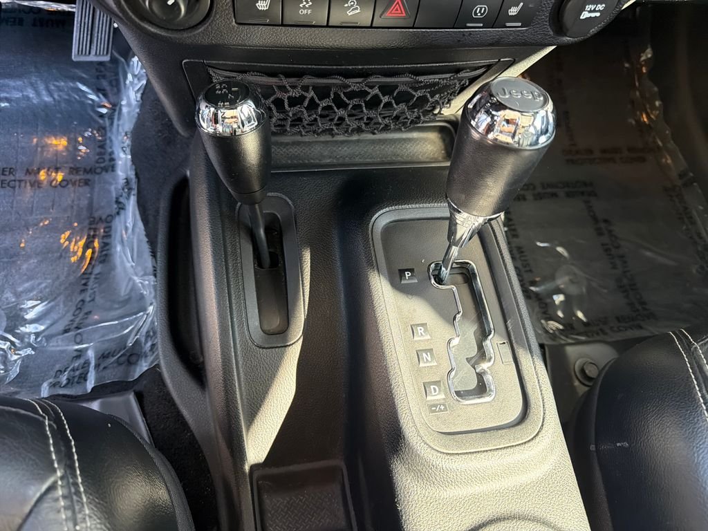 Used 2016 Billet Silver Metallic Jeep Unlimited Sahara image 22