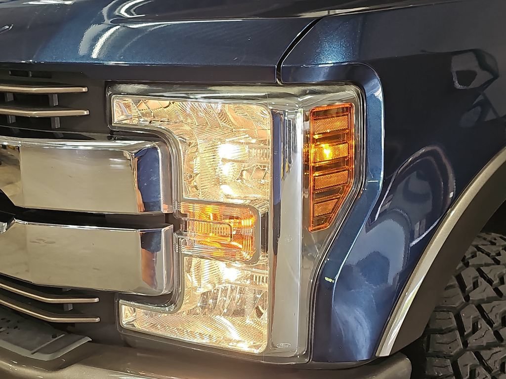 Used 2019 Blue Ford King Ranch image 36