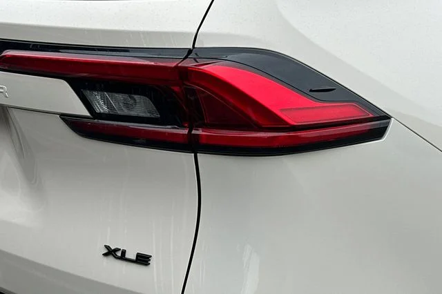 Used 2024 White Toyota XLE image 6
