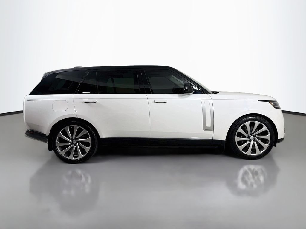 Certified Used 2024 White Land Rover Autobiography image 4