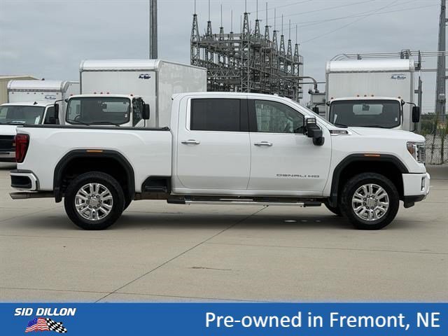 Used 2021 Summit White GMC Denali image 3