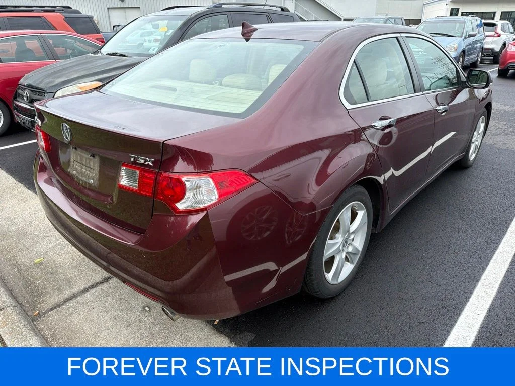 Used 2010 Red Acura 2.4 image 4