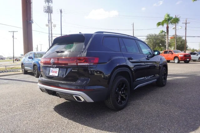 New 2026 Deep Black Pearl Volkswagen 2.0T Peak Edition image 7