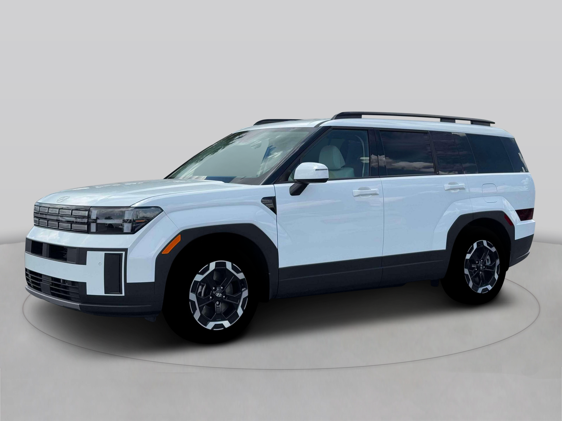 New 2026 White Hyundai SEL FWD image 2