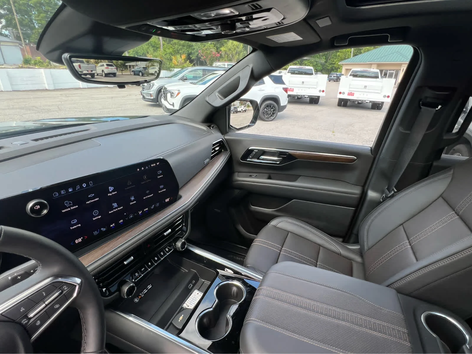2026 Chevrolet Tahoe High Country - Photo 12