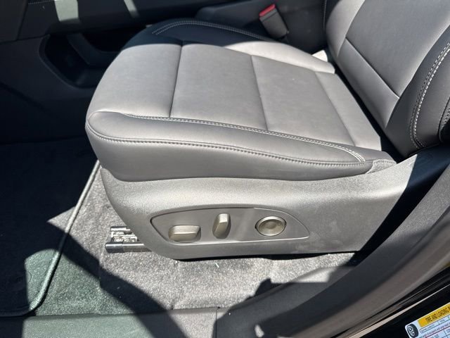 2026 GMC Acadia Elevation - Photo 19