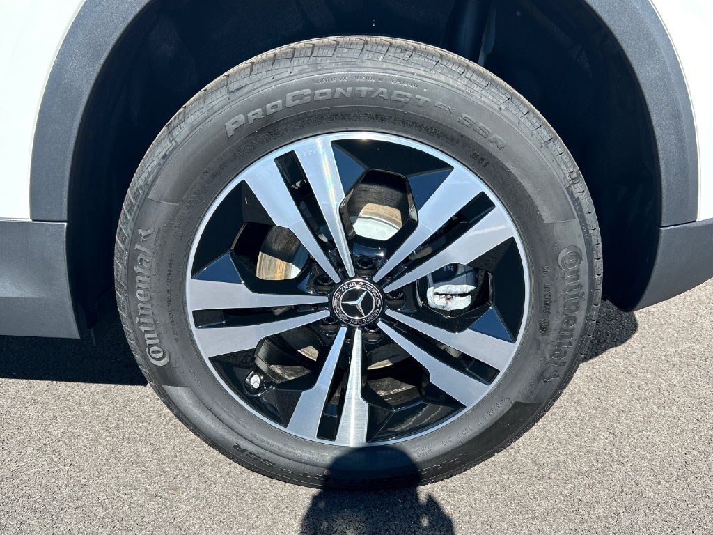 New 2026 Polar White Mercedes-Benz GLA 250 image 69