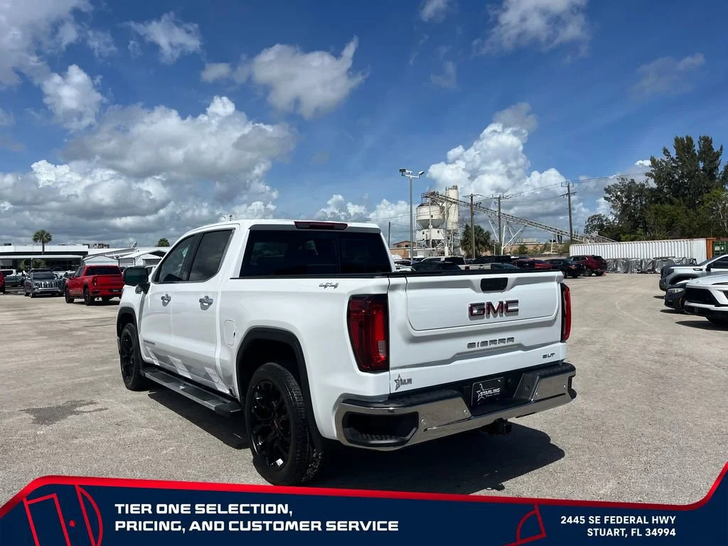 New 2026 Summit White GMC SLT image 5