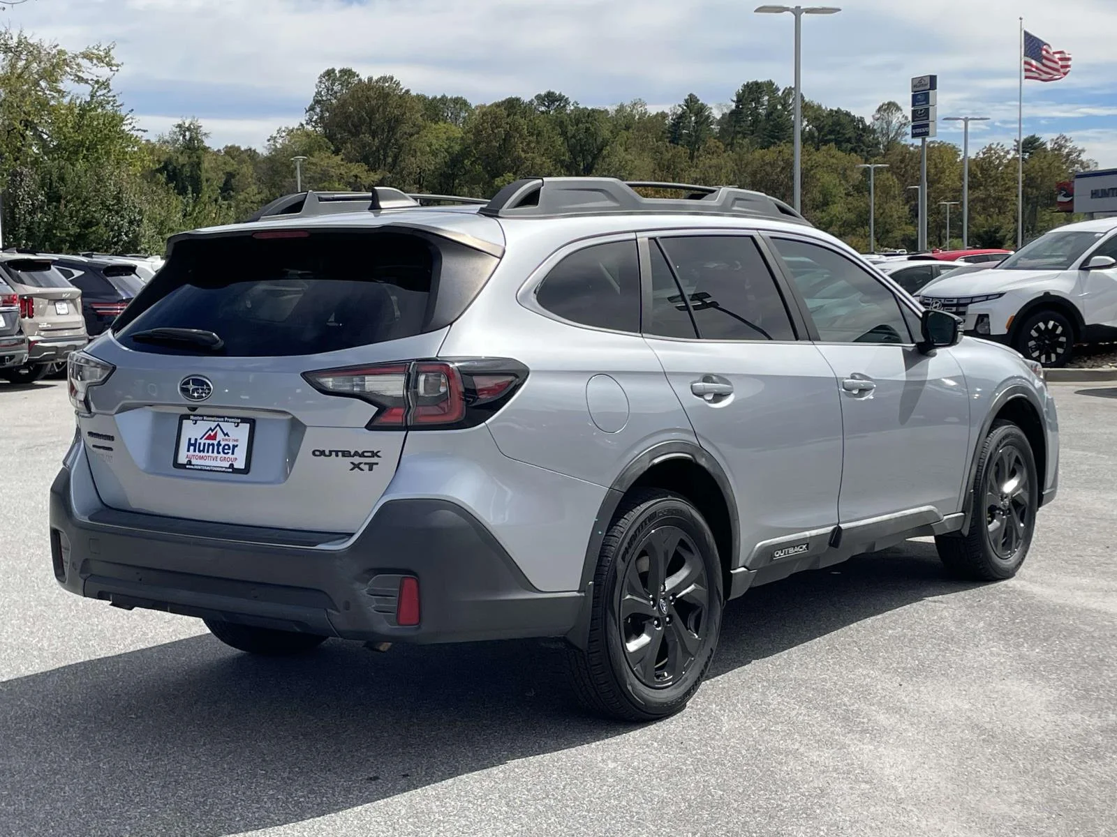 Used 2020 Ice Silver Metallic Subaru Onyx Edition XT image 27