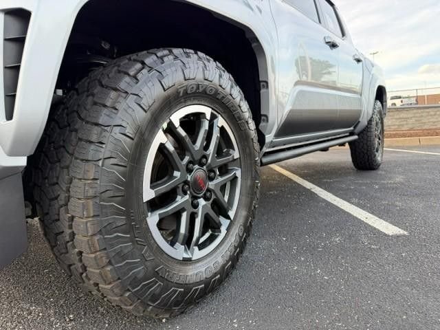 2026 Toyota Tacoma TRD Sport - Photo 10