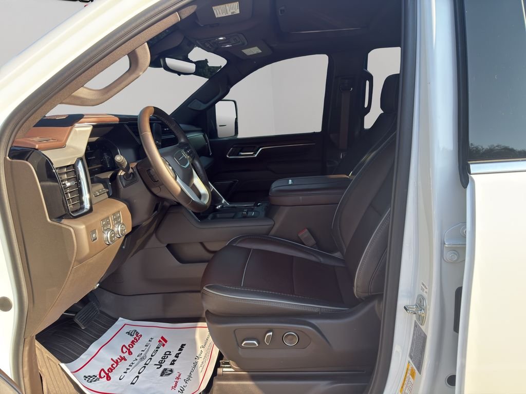 Used 2026 Summit White GMC Denali image 4