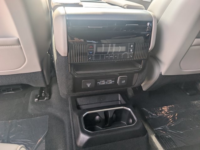 New 2026 High Gloss Black Exterior Paint Jeep Limited Altitude image 14