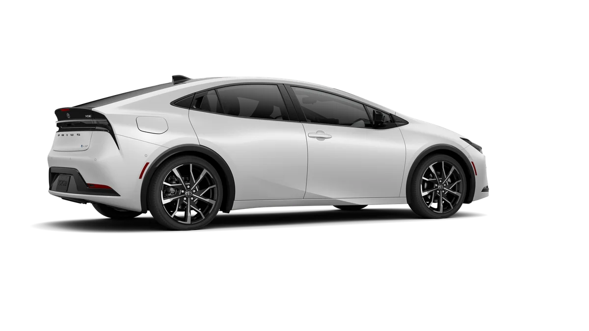 New 2026 Wind Chill Pearl Toyota XSE Premium image 33