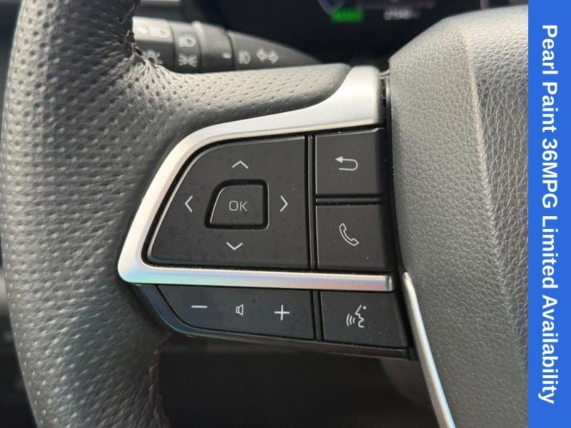Used 2025 Pearl Toyota Limited image 21