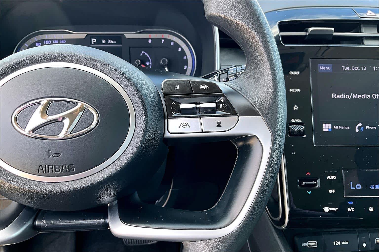 Used 2024 Black Pearl Hyundai SEL image 25